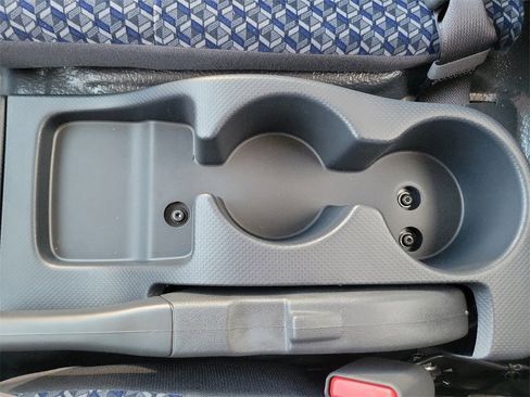 New 2024 Chevrolet Low Cab Forward image 15