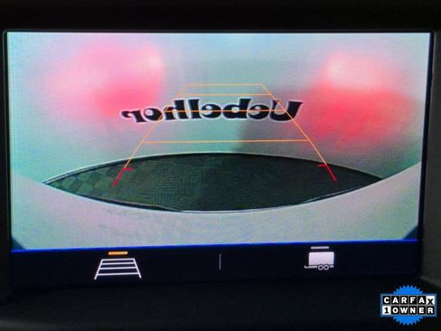 Used 2022 Chevrolet Silverado 1500 Custom image 19