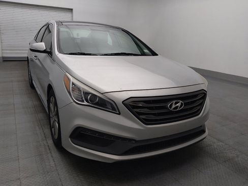 Used 2016 Hyundai Sonata Limited w/ Option Group 04 FWD image 14