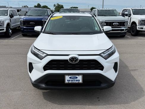 Used 2025 Toyota RAV4 XLE w/ Convenience Package AWD/4WD image 38