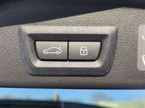 New 2026 BMW X5 xDrive40i w/ Premium Package image 26