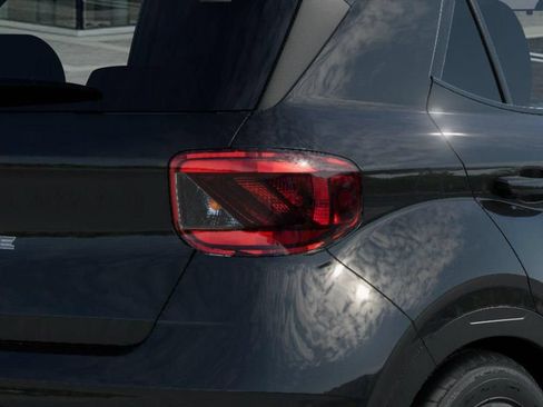 New 2026 Hyundai Venue SEL FWD image 10