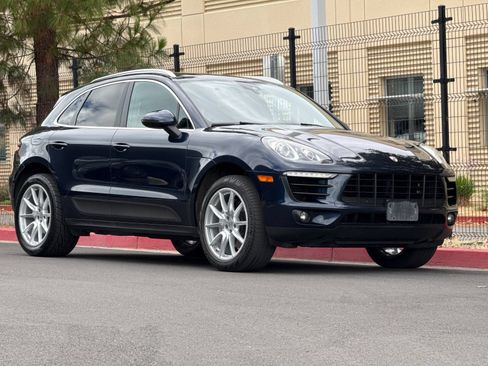 Used 2017 Porsche Macan S AWD/4WD image 8