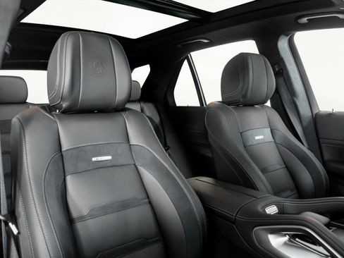 Used 2025 Mercedes-Benz GLE 63 AMG S image 35