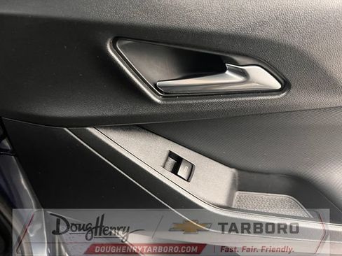 Used 2025 Chevrolet Equinox LT FWD image 34