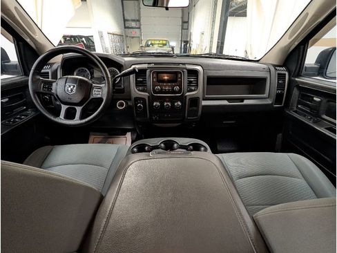 Used 2013 RAM 1500 Express image 9