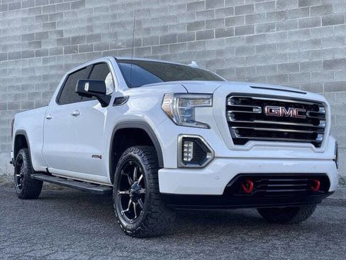 Used 2020 GMC Sierra 1500 AT4 w/ AT4 Premium Package image 4