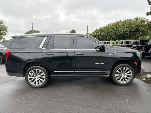 Used 2021 GMC Yukon Denali w/ Denali Ultimate Package AWD/4WD image 2