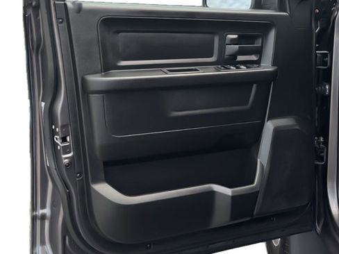 Used 2019 RAM 1500 Express AWD/4WD image 14