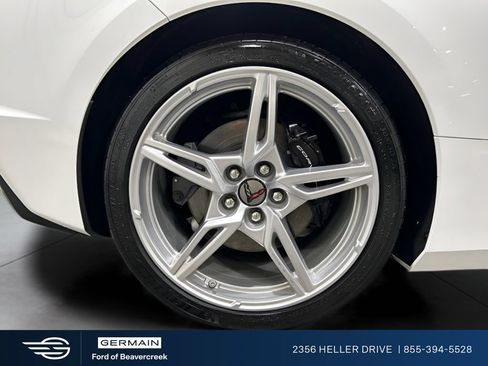 Used 2021 Chevrolet Corvette Stingray Coupe w/ 1LT RWD image 24