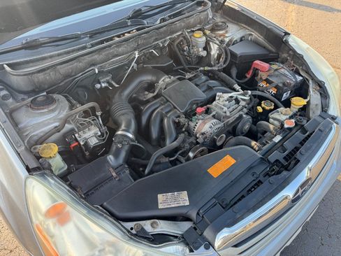 Used 2010 Subaru Outback 3.6R Limited AWD/4WD image 25
