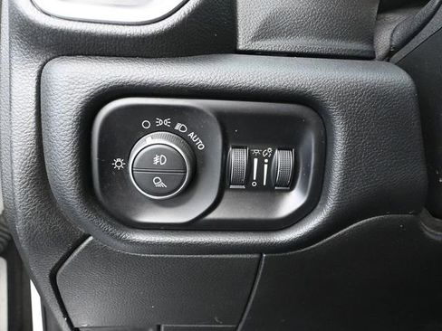 Used 2019 RAM 3500 Big Horn w/ Towing Technology Group image 34