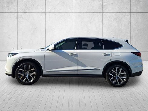 Certified 2024 Acura MDX FWD w/ Technology Package image 8