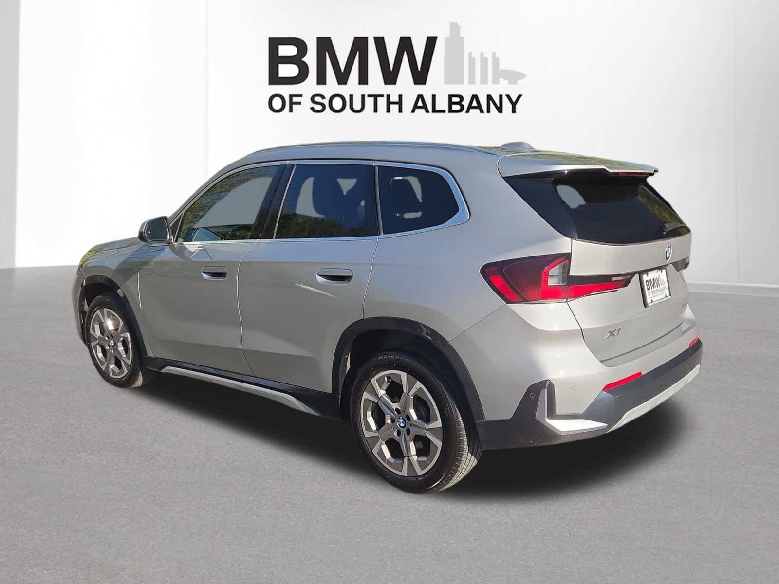 Used 2026 BMW X1 xDrive28i w/ Convenience Package AWD/4WD image 3