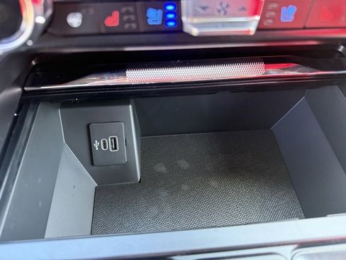 New 2025 Ford F150 Lariat w/ Equipment Group 501A Mid image 42