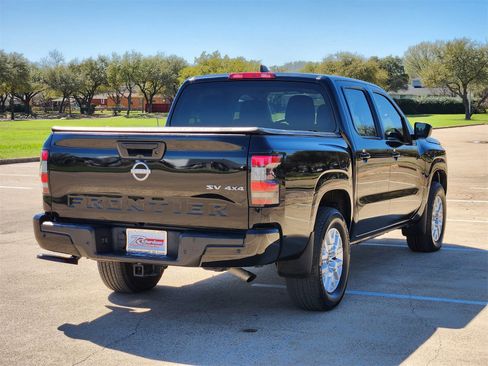 Used 2023 Nissan Frontier SV w/ Technology Package image 6
