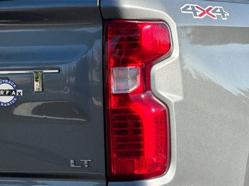 Used 2021 Chevrolet Silverado 1500 LT image 12