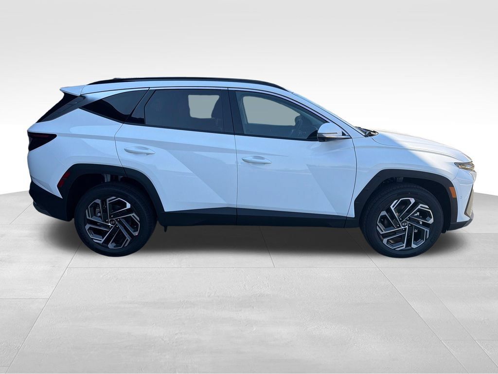 New 2026 Hyundai Tucson Limited AWD/4WD image 8