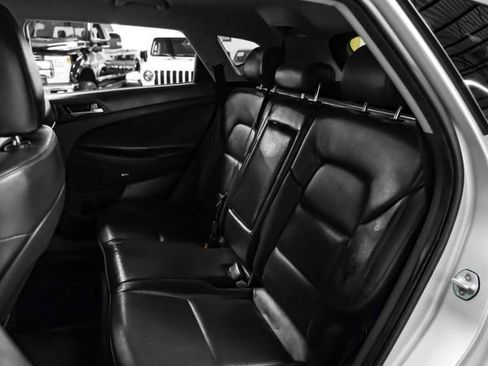 Used 2019 Hyundai Tucson Limited FWD image 38