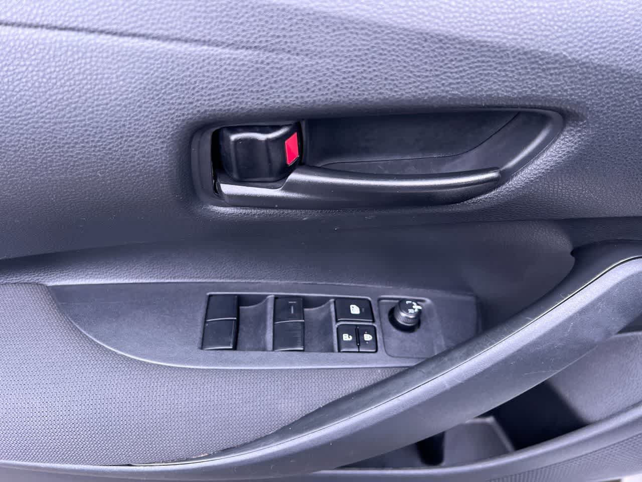 Used 2023 Toyota Corolla LE FWD image 13