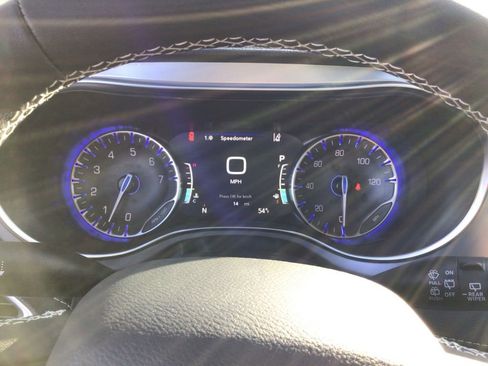 New 2026 Chrysler Pacifica Limited w/ S Appearance Package image 14