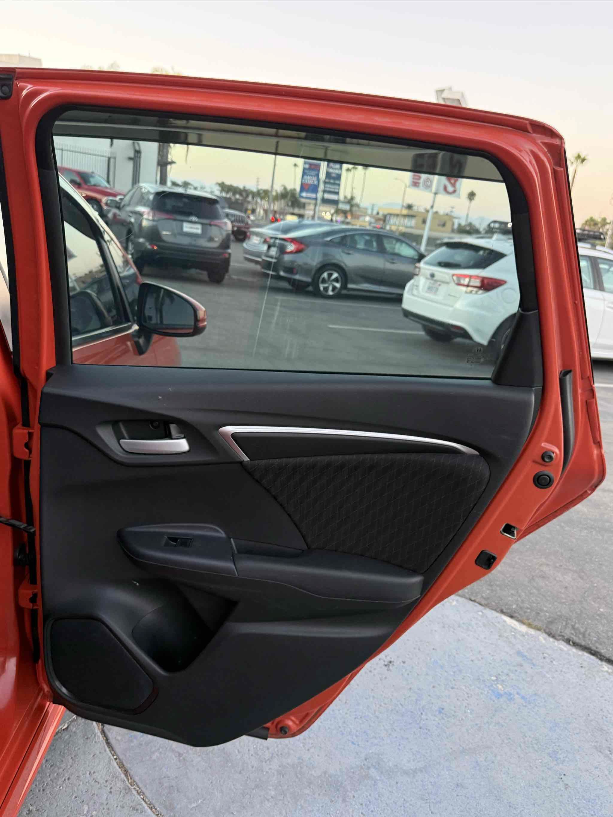 Used 2018 Honda Fit Sport image 47