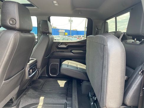 Used 2024 GMC Sierra 1500 Elevation w/ Elevation Premium Package AWD/4WD image 18