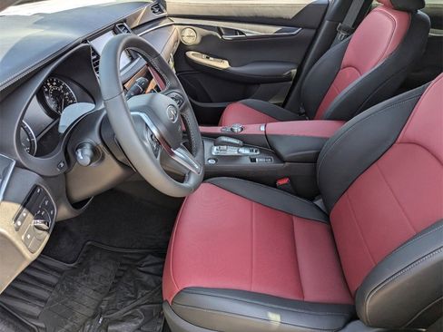 New 2025 INFINITI QX50 Sport image 23