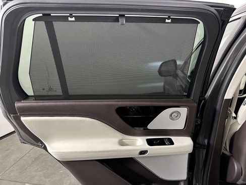 Used 2024 Lincoln Aviator Black Label w/ Dynamic Handling Package image 25