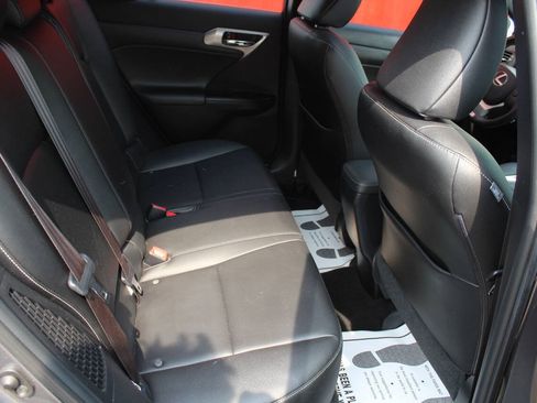 Used 2014 Lexus CT 200h w/ F Sport w/Nuluxe Interior FWD image 14