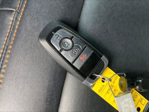 Used 2022 Ford Bronco Badlands w/ Sasquatch Package image 15