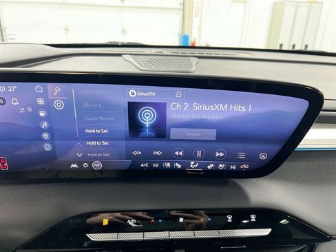 New 2026 Buick Enclave Avenir w/ Super Cruise Package image 13