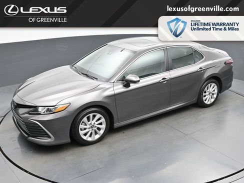 Used 2024 Toyota Camry LE w/ Convenience Package FWD image 43