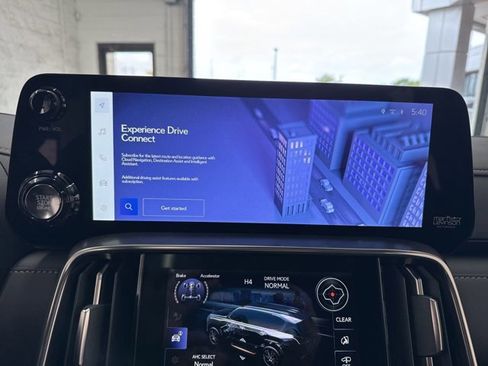 New 2026 Lexus LX 600 4WD w/ Luxury Package image 23