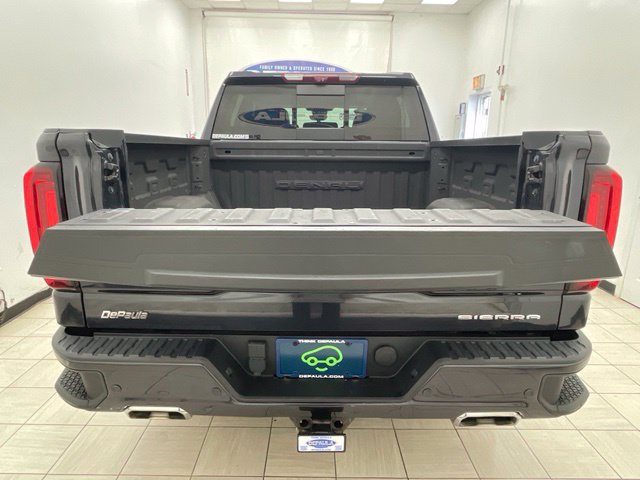 Used 2023 GMC Sierra 1500 Denali w/ Denali Reserve Package AWD/4WD image 18