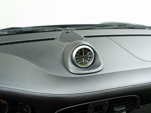 Used 2007 Porsche 911 GT3 RS RWD image 46