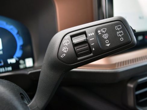 Used 2025 Ford Bronco Sport Outer Banks w/ Outer Banks Tech Package+ image 16