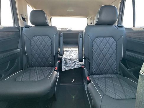 New 2026 Volkswagen Atlas SEL Premium R-Line AWD/4WD image 31