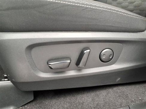 New 2026 Nissan Pathfinder SV image 25