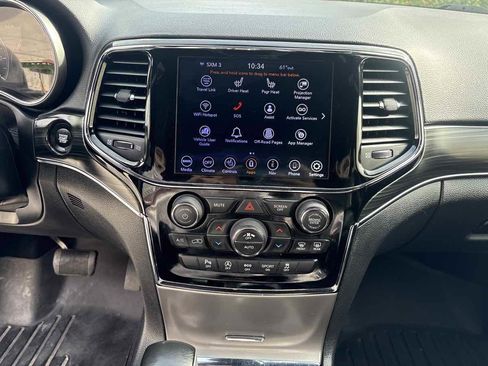 Used 2019 Jeep Grand Cherokee Limited w/ Trailer Tow Group IV image 25