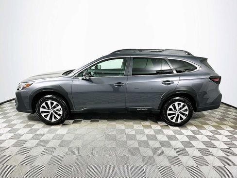 Certified 2025 Subaru Outback Premium image 4