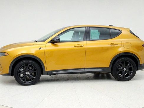 Used 2024 Dodge Hornet R/T Plus w/ R/T Blacktop Package image 8