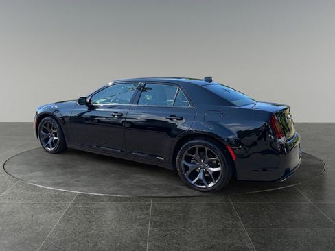 Used 2023 Chrysler 300 S RWD image 6