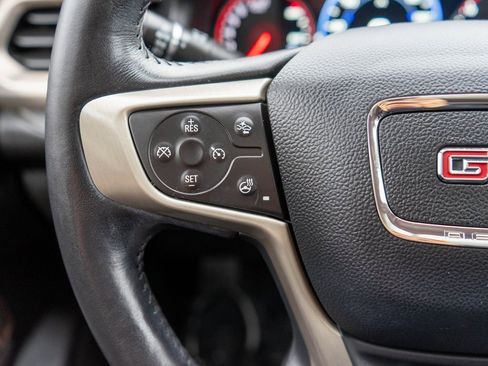 Used 2021 GMC Acadia Denali w/ Denali Ultimate Package image 23