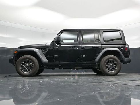 Used 2024 Jeep Wrangler Sport S image 55