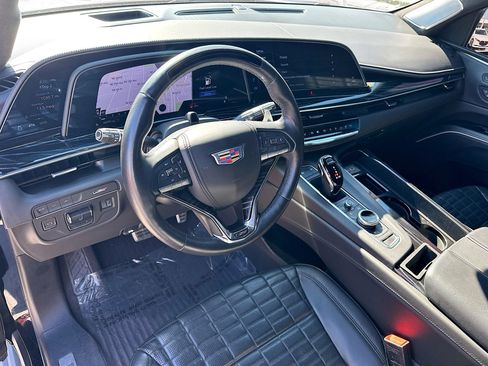 Used 2023 Cadillac Escalade V w/ LPO, Floor Liner Package image 9