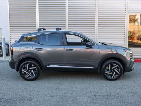 New 2026 Nissan Kicks SV image 3