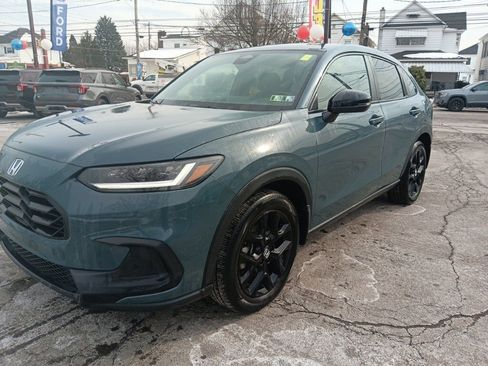 Used 2024 Honda HR-V Sport image 6