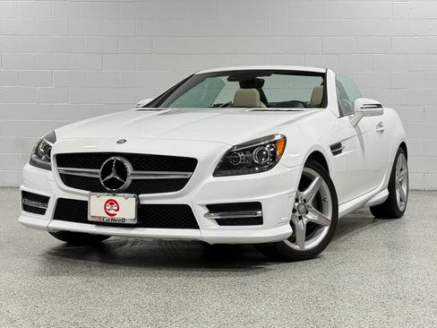 Used 2014 Mercedes-Benz SLK 250 image 2