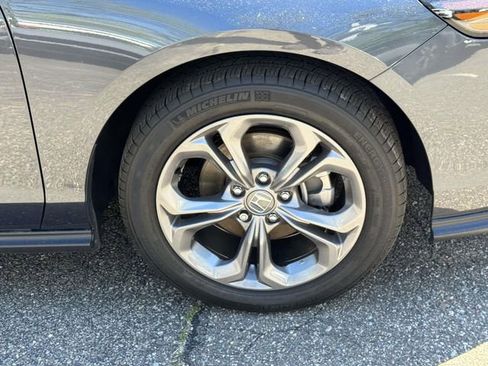 Certified 2024 Honda Accord EX image 7
